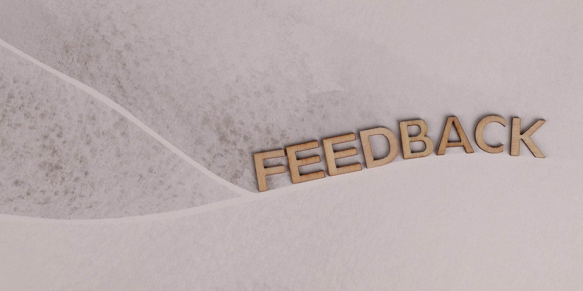 Feedback (c) pexels-ann-h