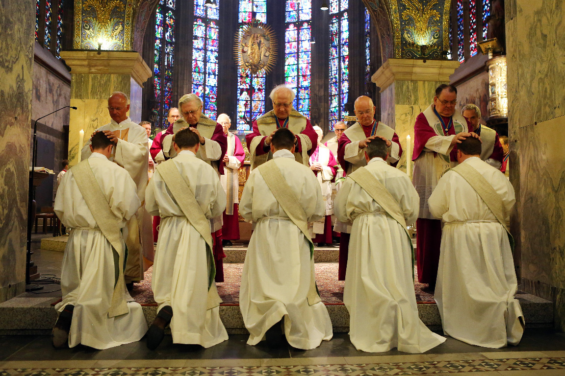 Priester werden