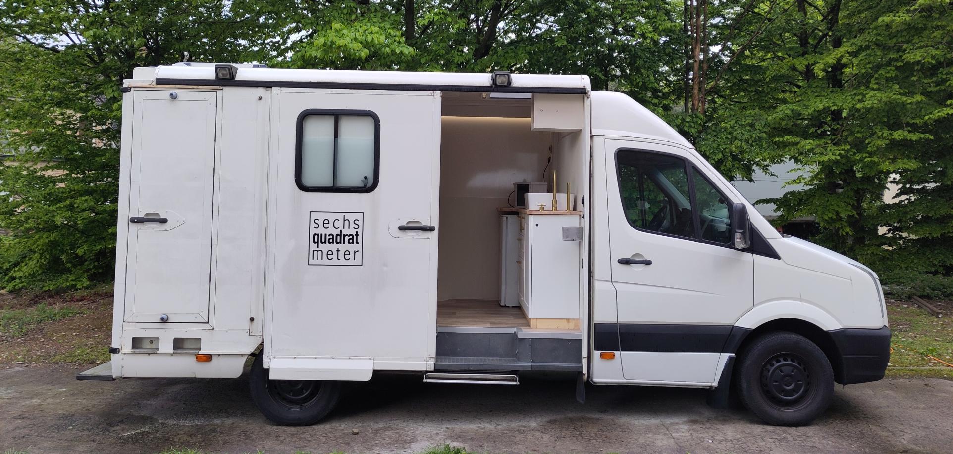 Die Grundlage des VisionVans ist ein umgebauter Rettungswagen.
