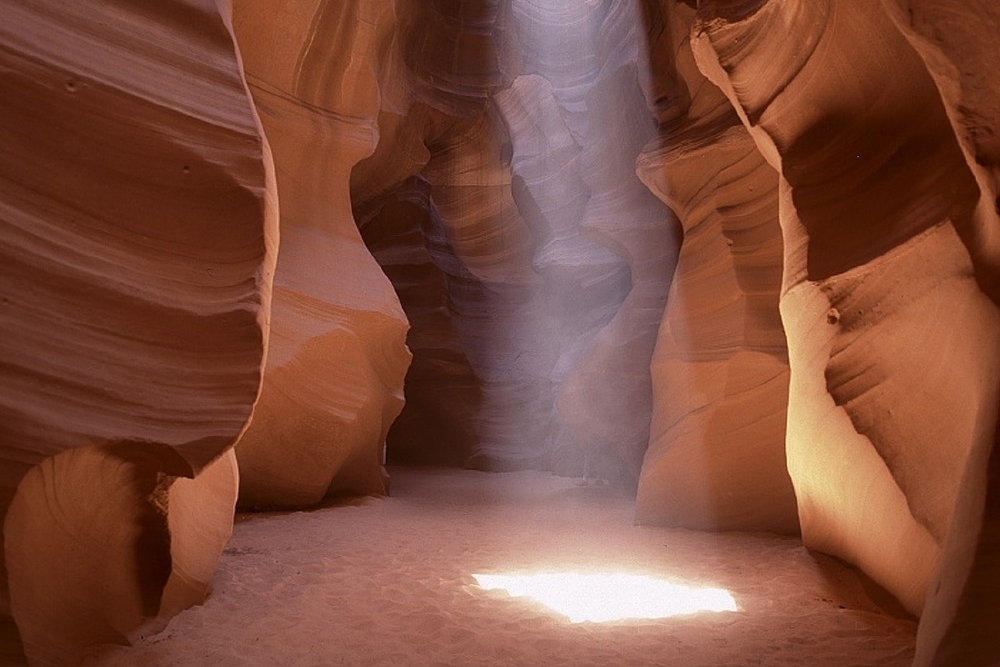 Slot Canyon (c) www.pixabay.com