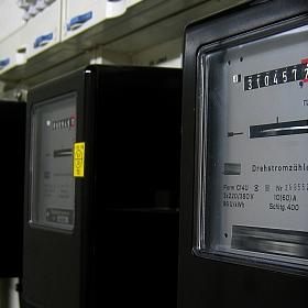 electricity-meter-96863_1920 web