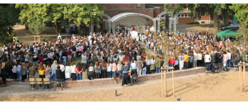 Übernahmefeier St. Angela-Schule