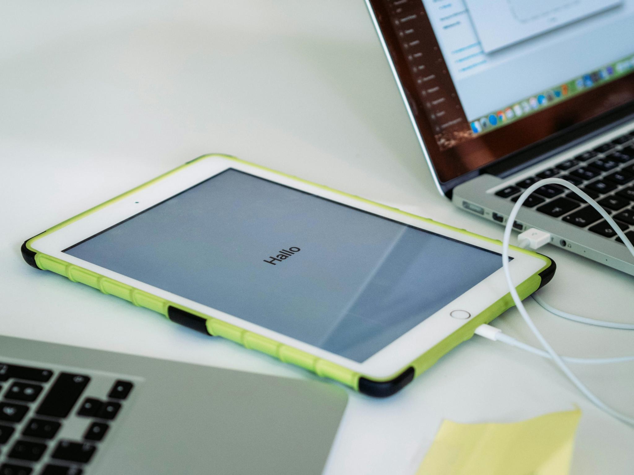 Tablet mit Laptop verbunden