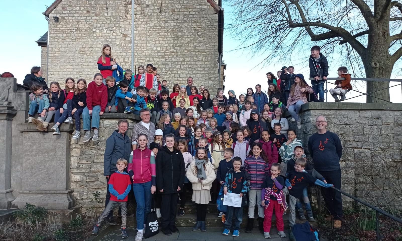 „Singen für den Frieden“ – „Kindersing-Event“