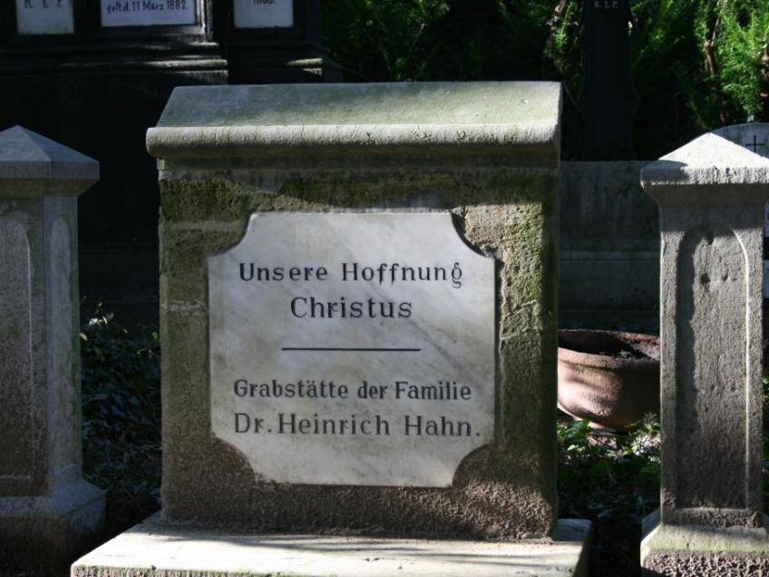 Grab Heinrich Hahn (c) Monika Herkens (Ersteller: Monika Herkens)