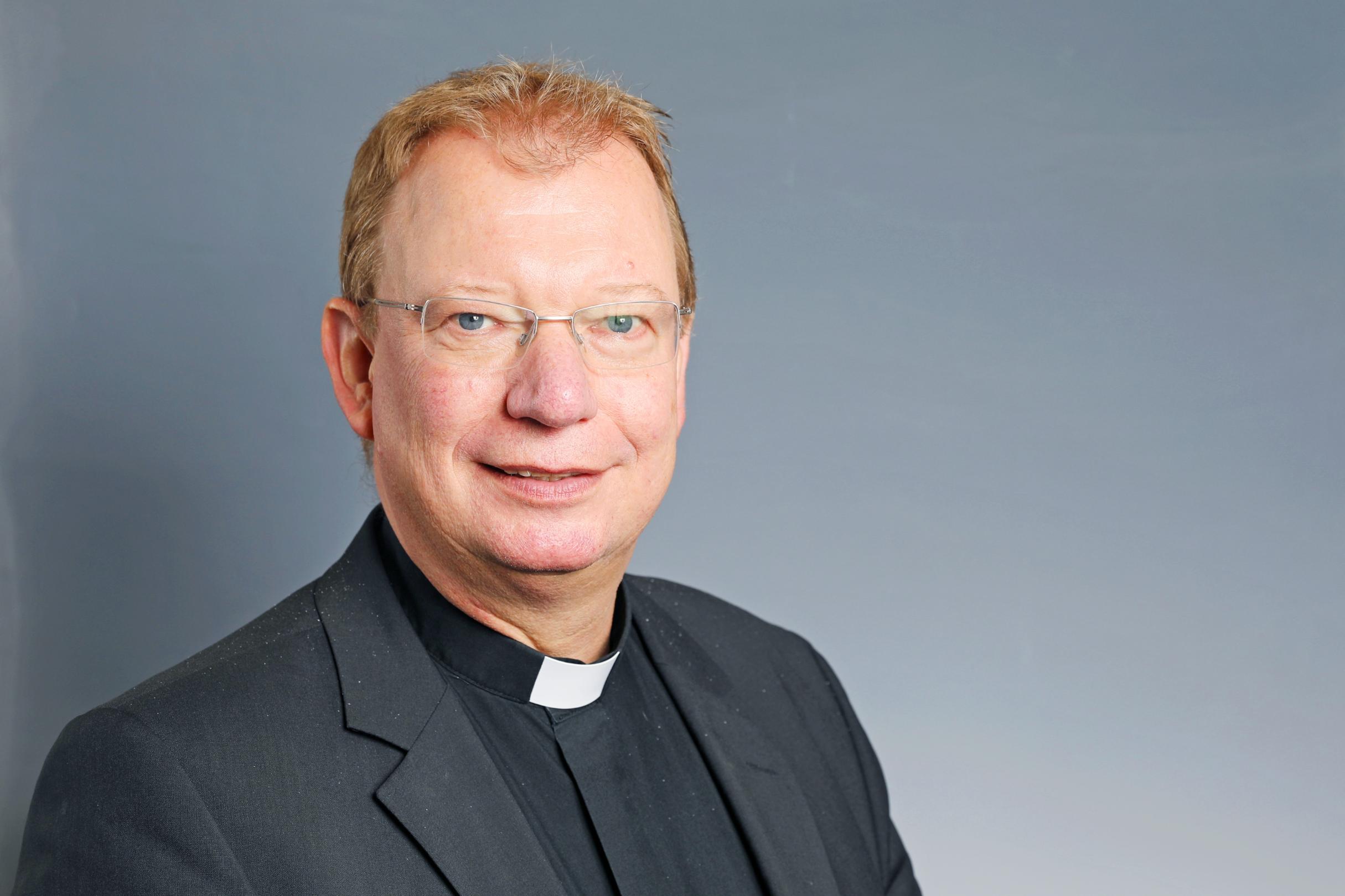 Msgr. Pfr. Dr.   Stefan Dückers