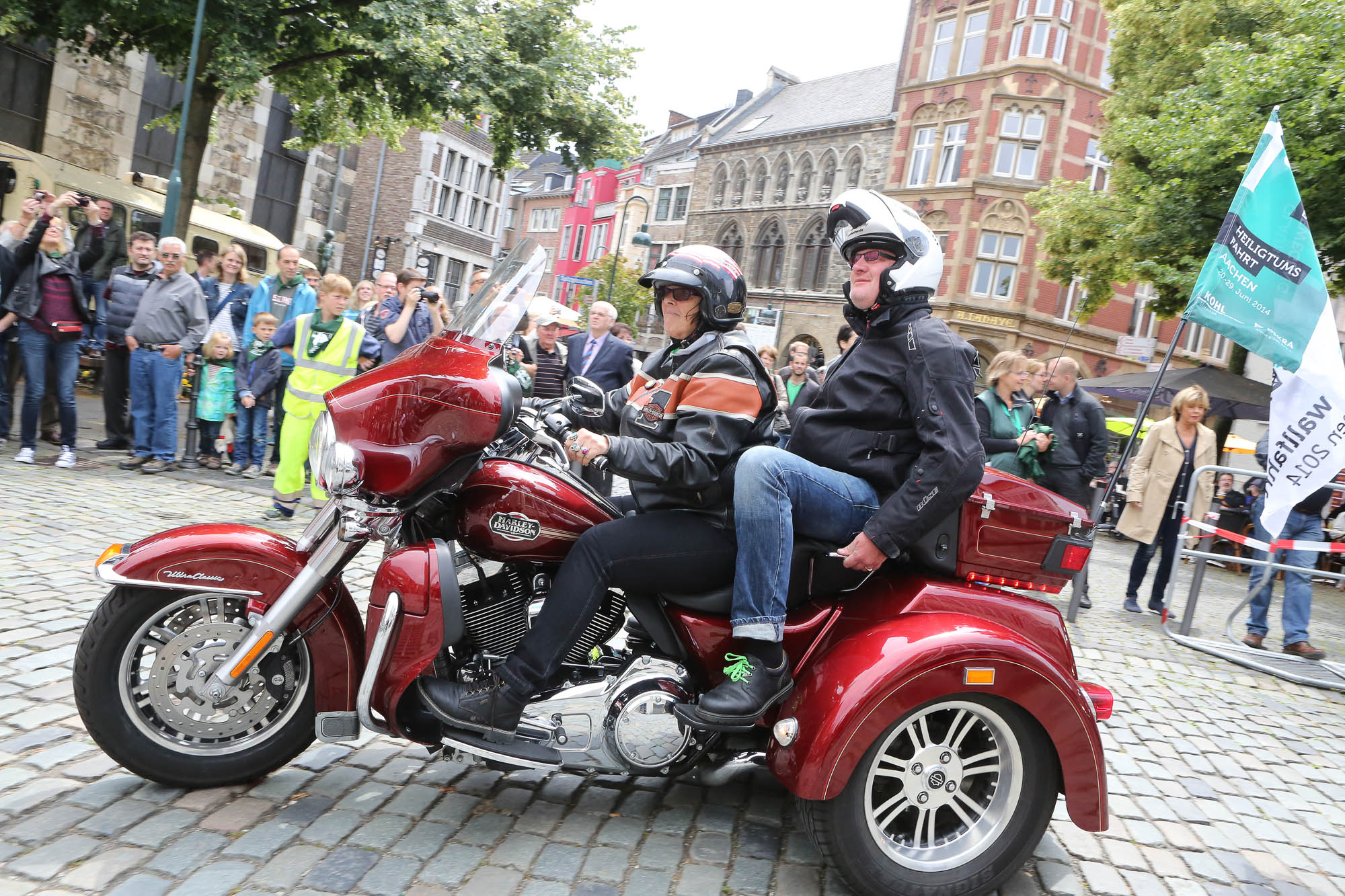 Bikerwallfahrt bei der Heiligtumsfahrt Aachen