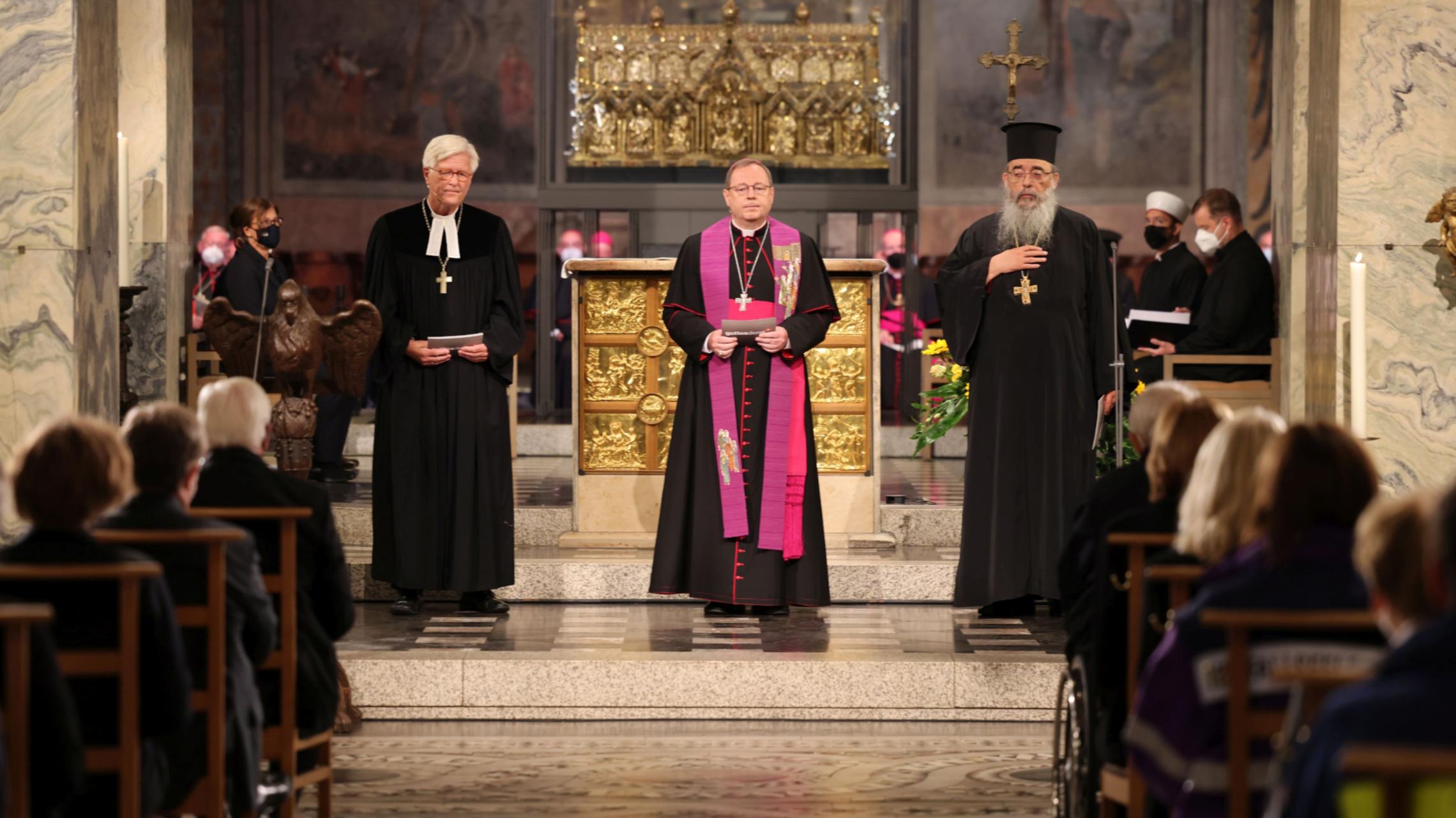 Landesbischof Heinrich Bedford-Strohm, Bischof Georg Bätzing Erzpriester Constantin Miron,