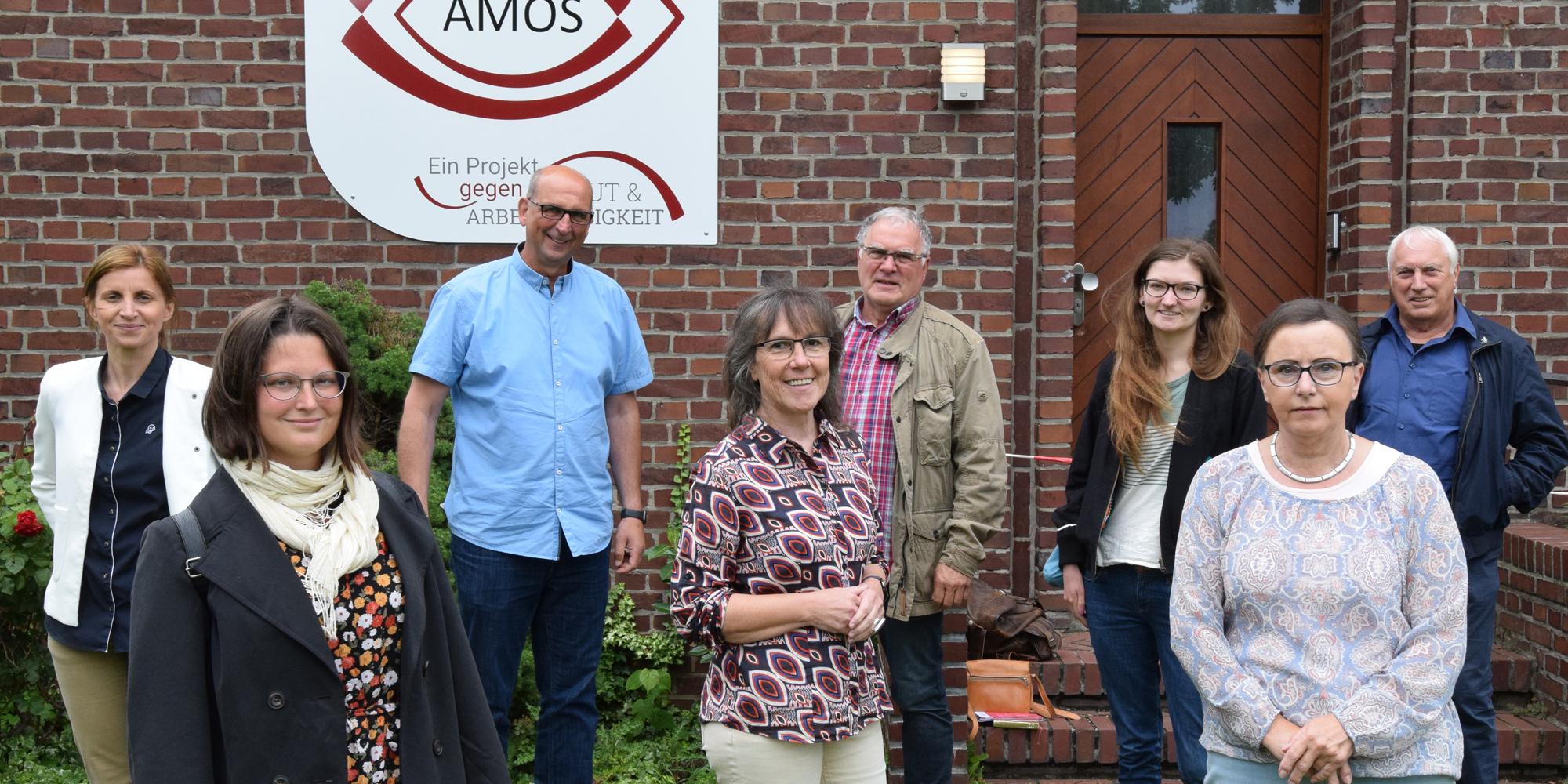 Teilnehmerinnen und Teilnehmer aus dem Bündnis 'Respekt'