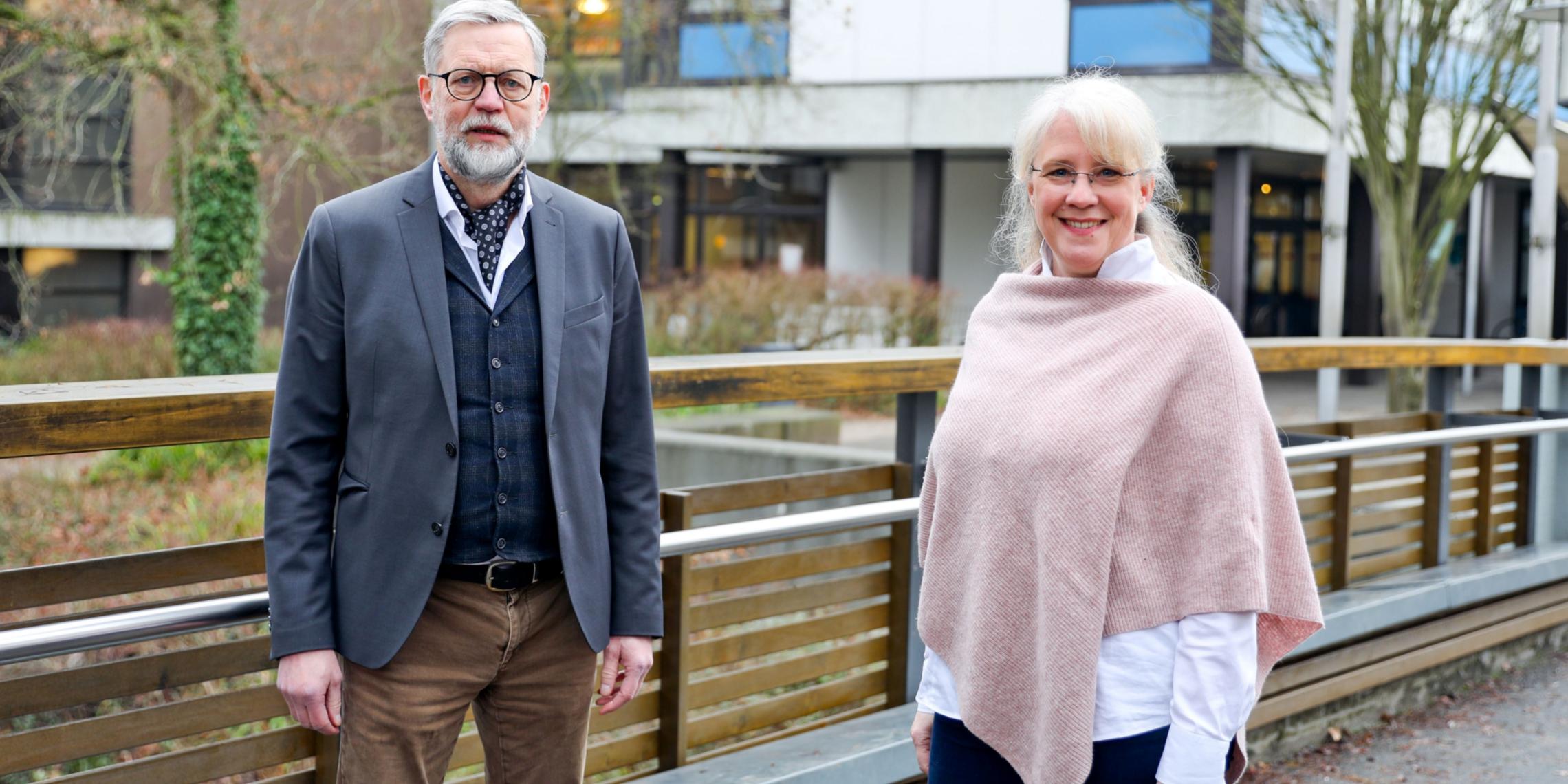 Monika Gierschmann wird zum 1. Februar neue Leiterin der Bischöflichen Maria-Montessori-Grundschule in Krefeld. Sie folgt als Schulleiterin Joachim Cuypers, der in den Ruhestand tritt.