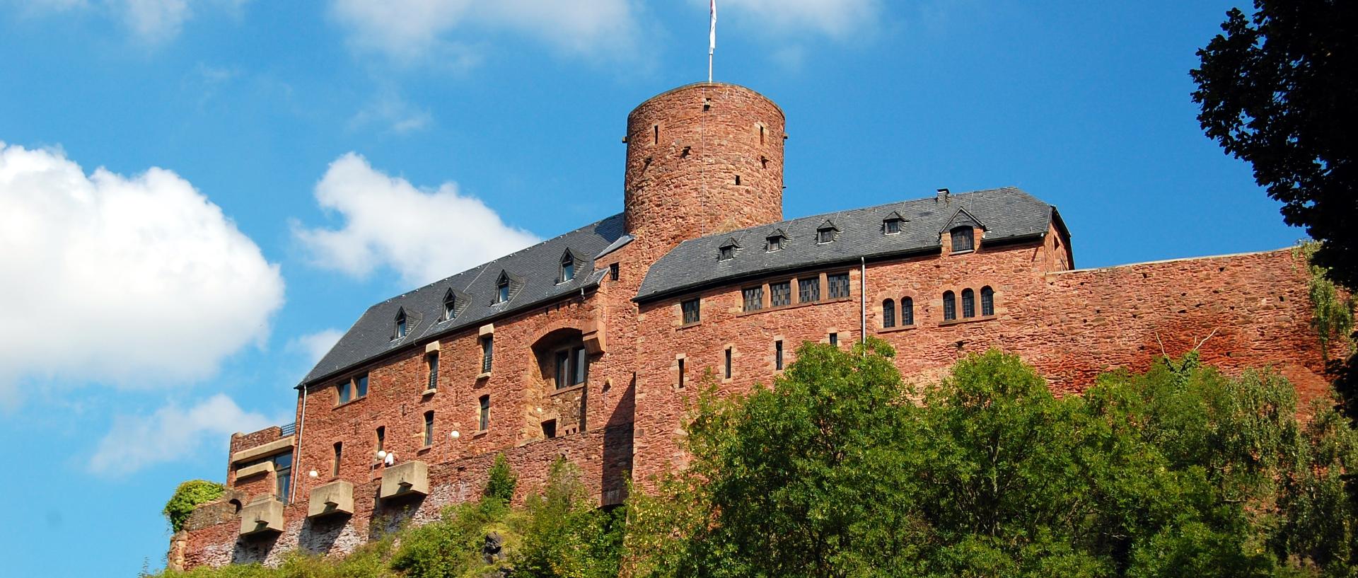 Burg Hengebach in der Eifel