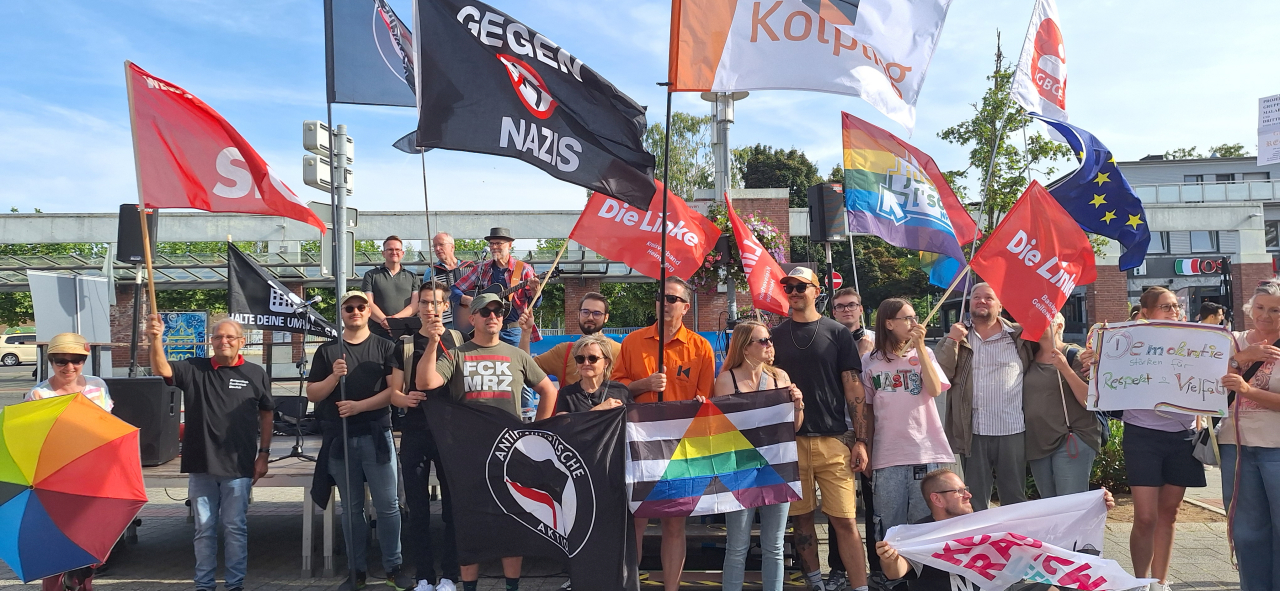 25-09 Bündnis gegen Rechts