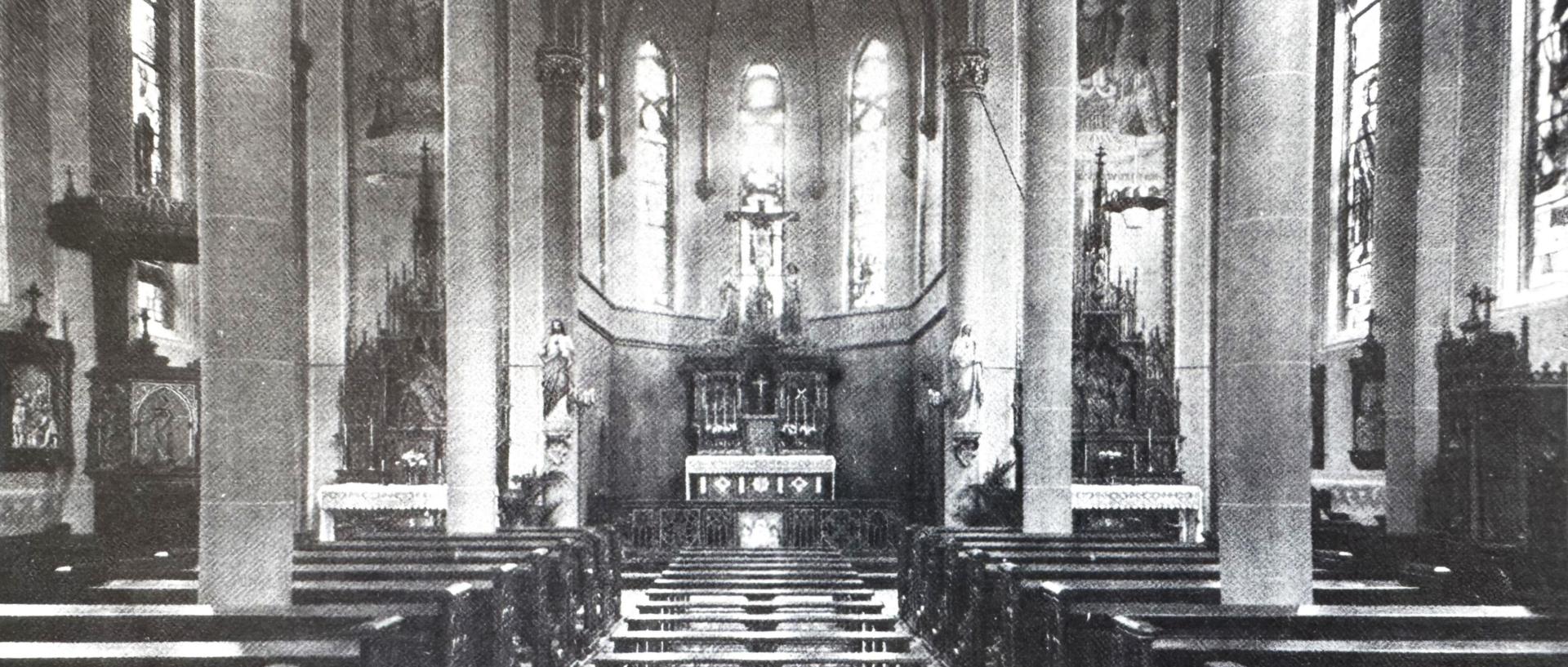 Alte Albertuskirche vor der Zerstörung 1944