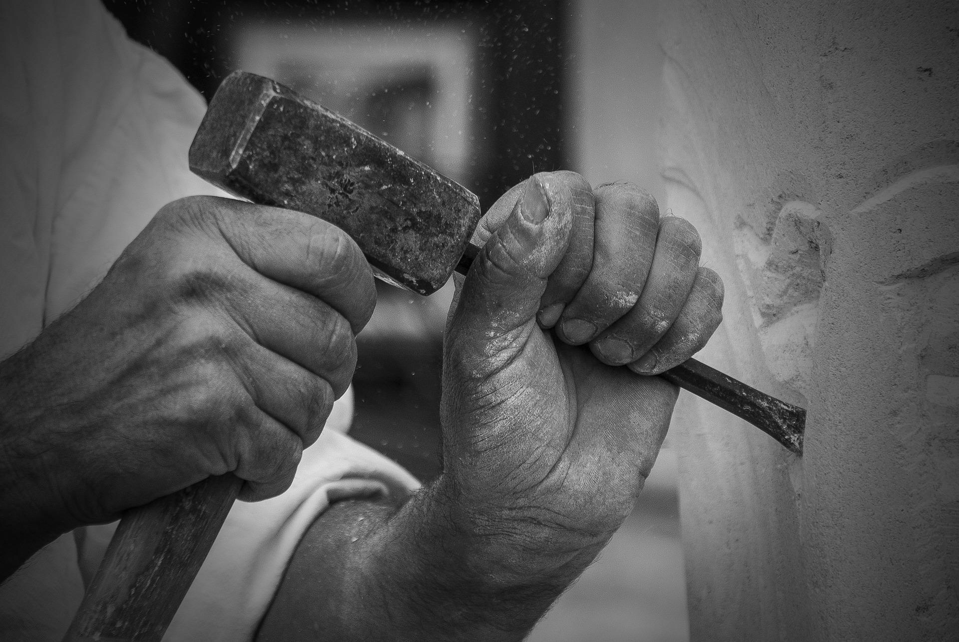 work-g23ebdf54f_1920 Bildhauer
