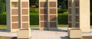 09_0625_Stelen_klein.jpg