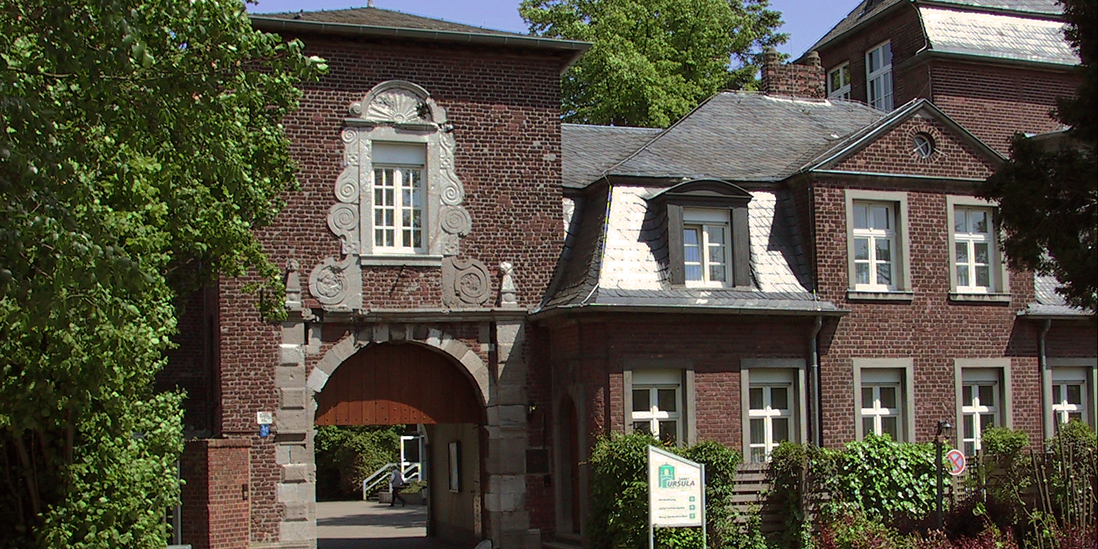 Foto Bischöfliches Gymnasium St. Ursula Geilenkirchen