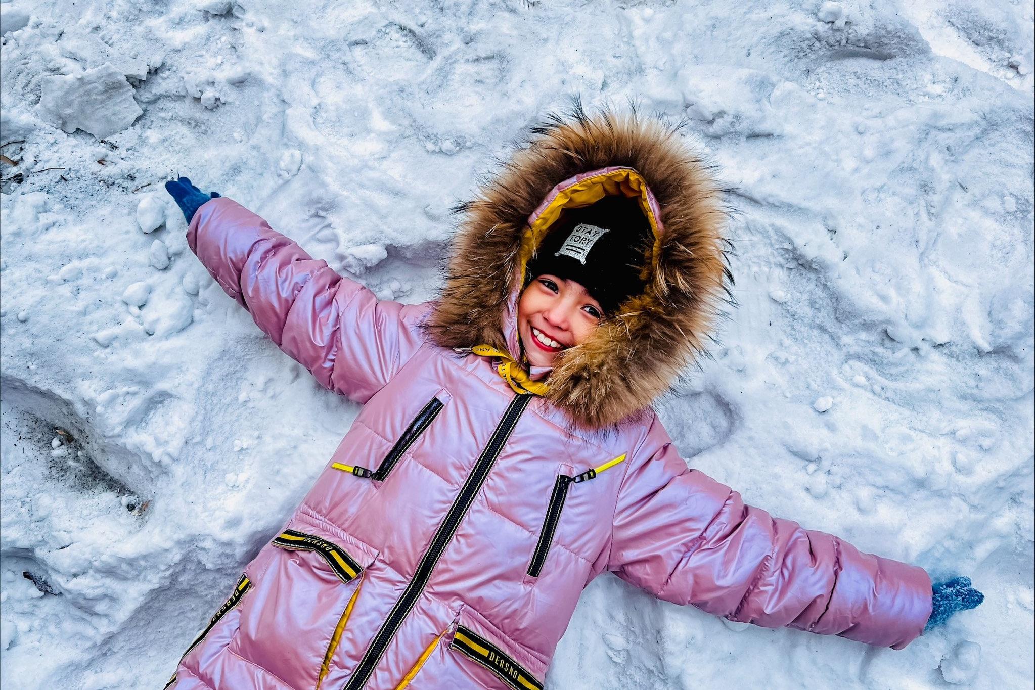 Bei Schwester Josuela im Kinderzentrum 'Narnja' in Novosibirsk finden 38 Migrantenkinder im Alter von 5-14 Jahren liebevolle Aufnahme und einen Platz, an dem sie lernen und spielen können.
