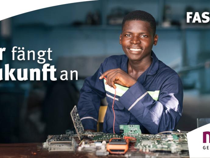 FA26-1290X549 Banner Kirche