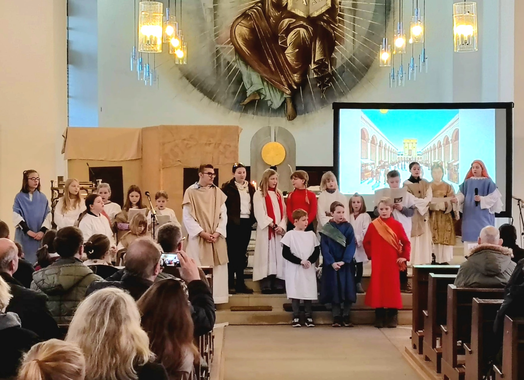 Kindermusical-Tag im Rahmen der Diözesanen Bibeltage in der Eifel. Kindermusical-Tag im Rahmen der Diözesanen Bibeltage