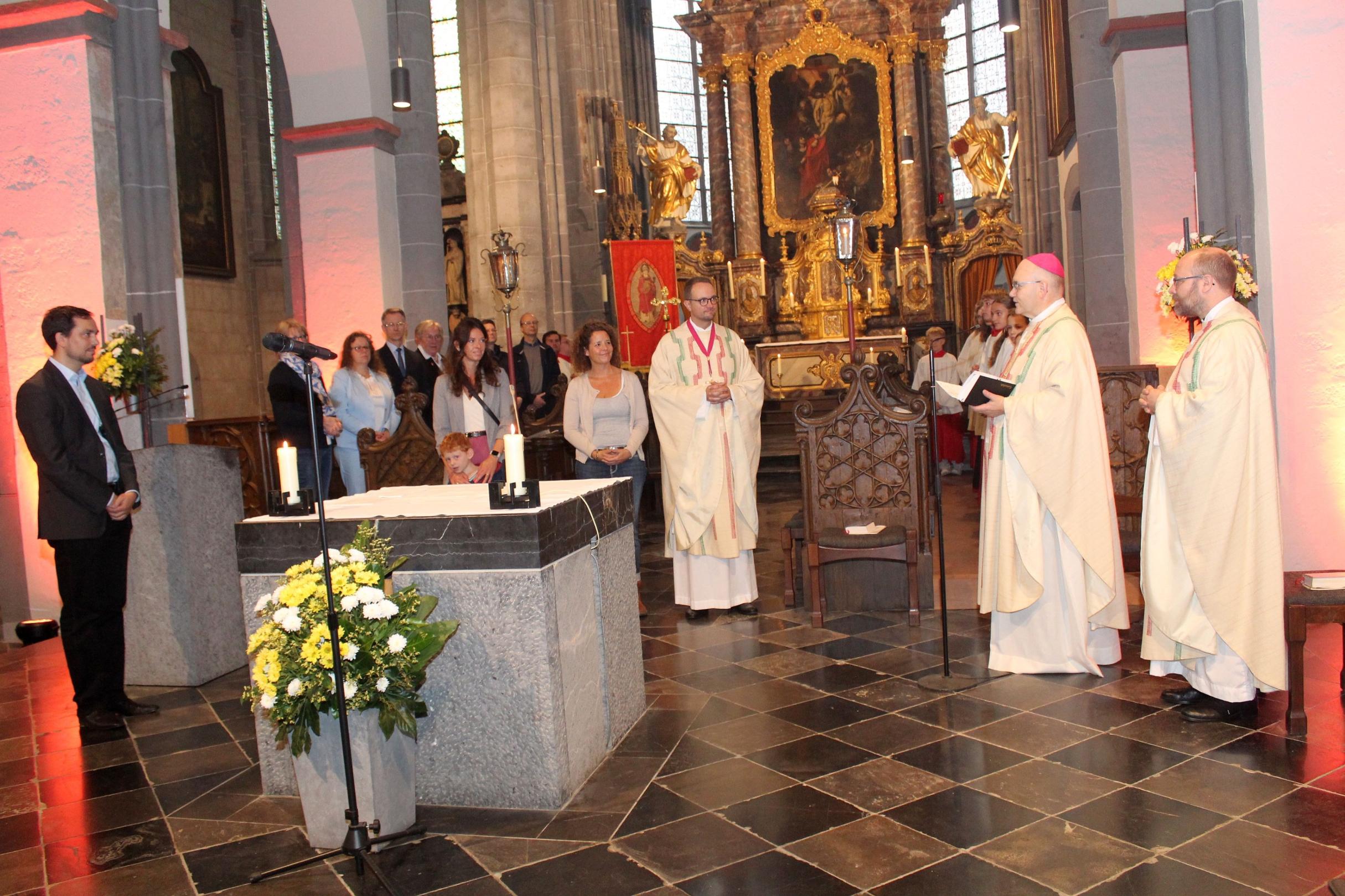 Die Pilgermesse wurde besonders für den Pastoralen Raum Kornelimünster / Roetgen gefeiert. Pilgermesse in Kornelimünster