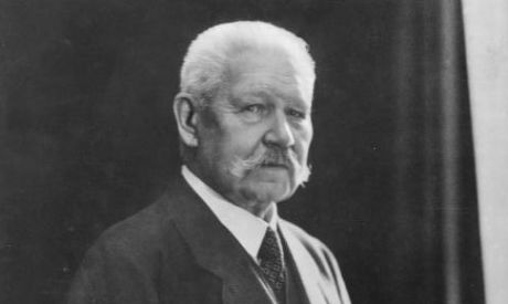 Porträt des Politikers Paul von Hindenburg