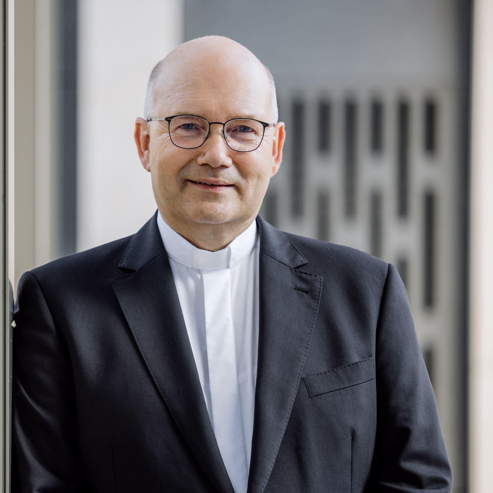Bischof Dr. Helmut Dieser lädt zu zwei Pilgertagen in Steinfeld und Mönchengladbach ein
