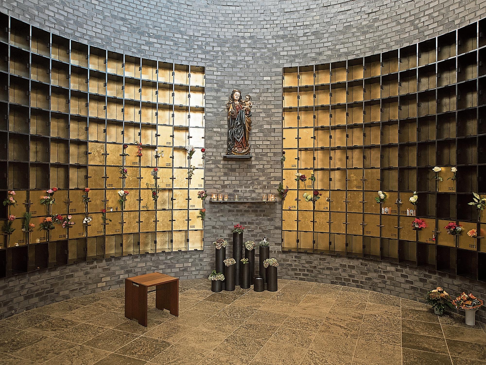 Was tun mit  den vielen Kirchen? (c) www.columbarium-aachen.de