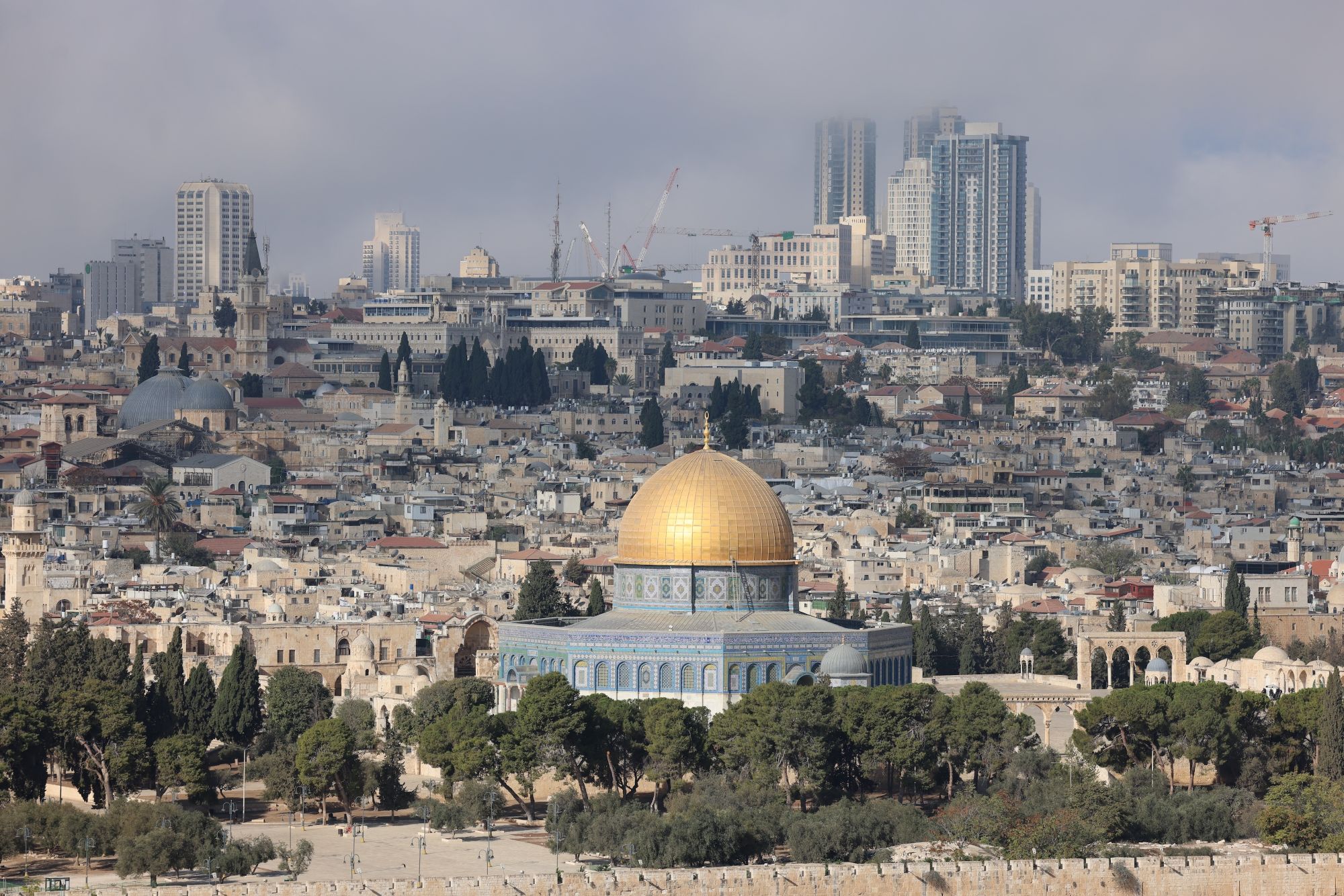 Ikonisches Panorama: Der Blick vom Ölberg über das Kidrontal auf die Jerusalemer Altstadt ist ein beliebtes Motiv für Künstler, Fotografen und Selfie-Jäger.