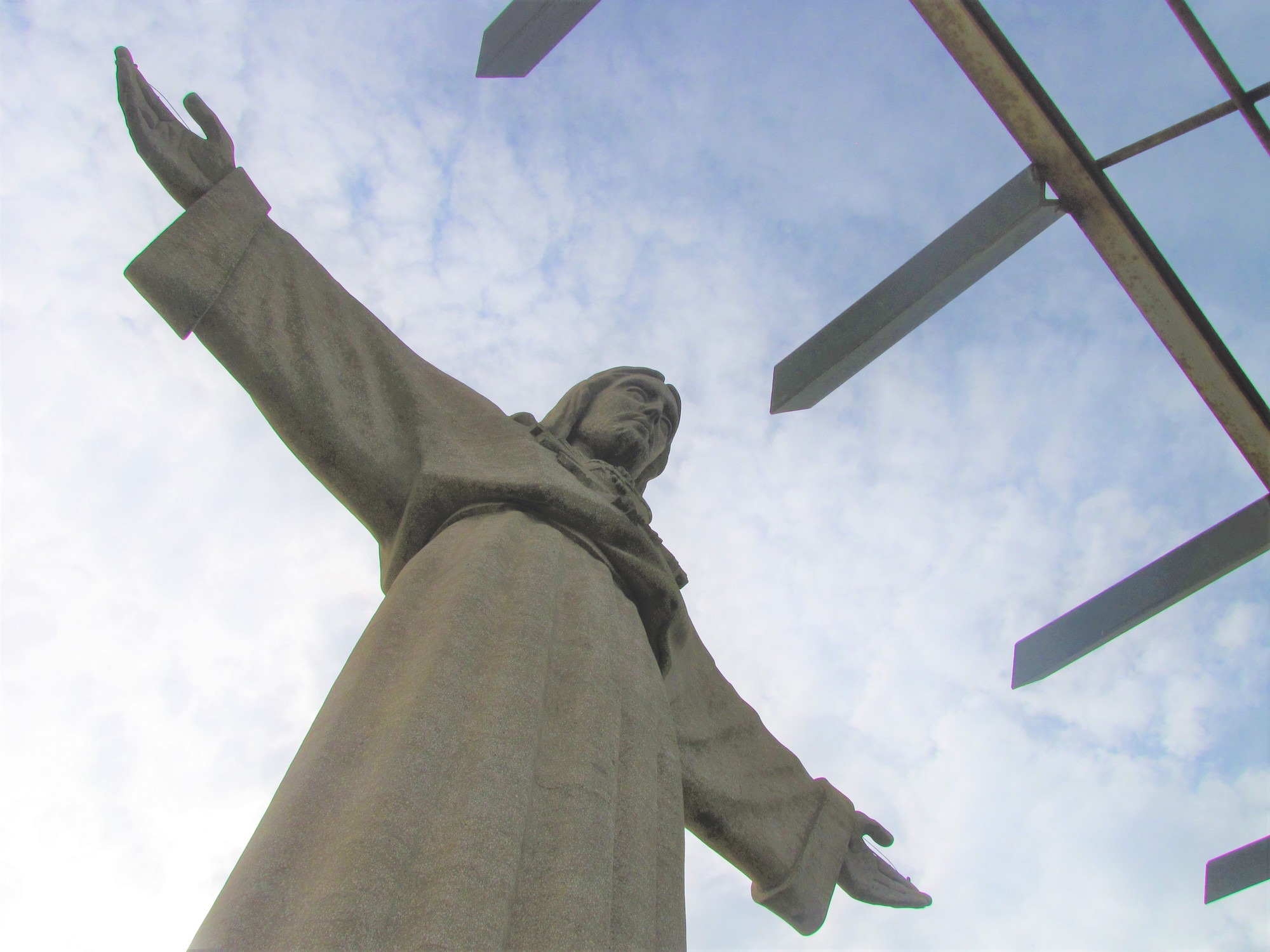 Monumento Cristo Rei – Rio am Tejo.