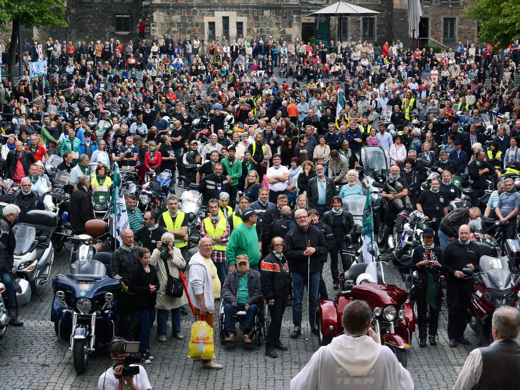 Bikerwallfahrt auf der Heiligtumsfahrt Aachen