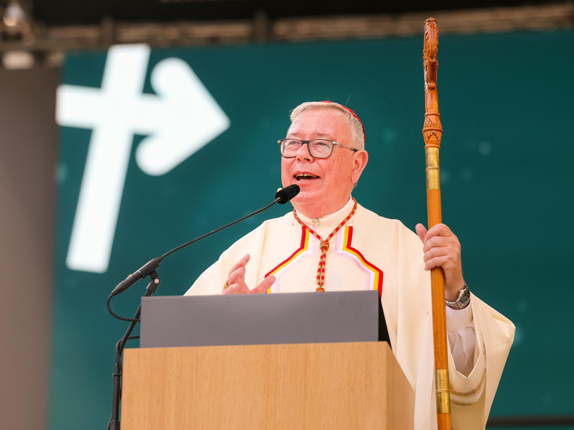 Erzbischof Hollerich fordert grundsätzliches Umdenken von der Kirche (c) Domkapitel Aachen - Andreas Steindl
