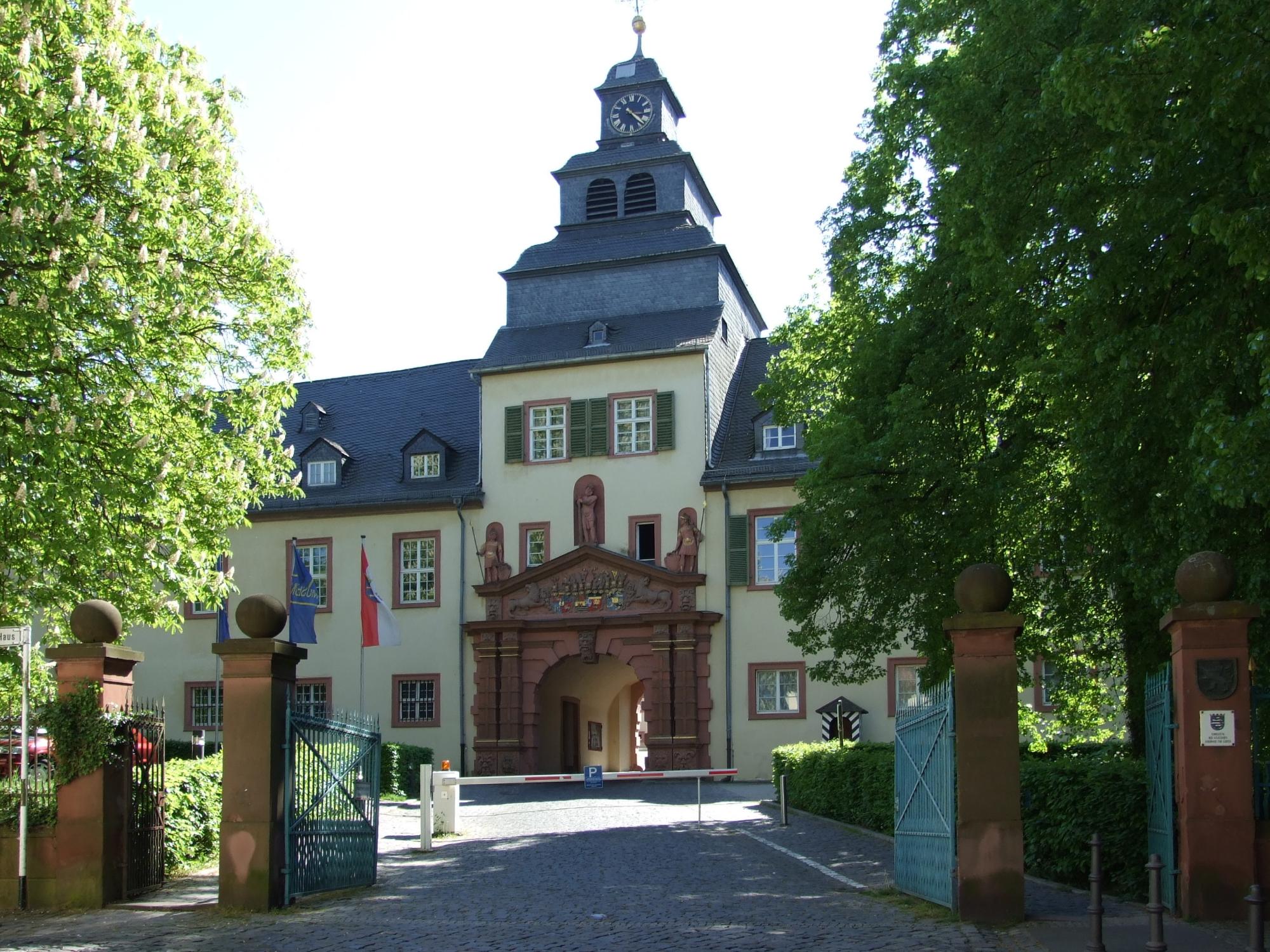 Schloss-Eingang Herrngasse