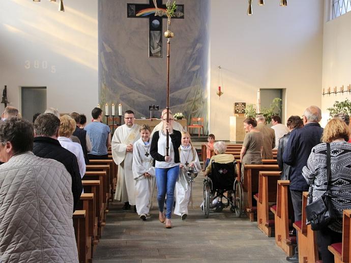 Einweihung Kirchenvorplatz am 21.04.2018