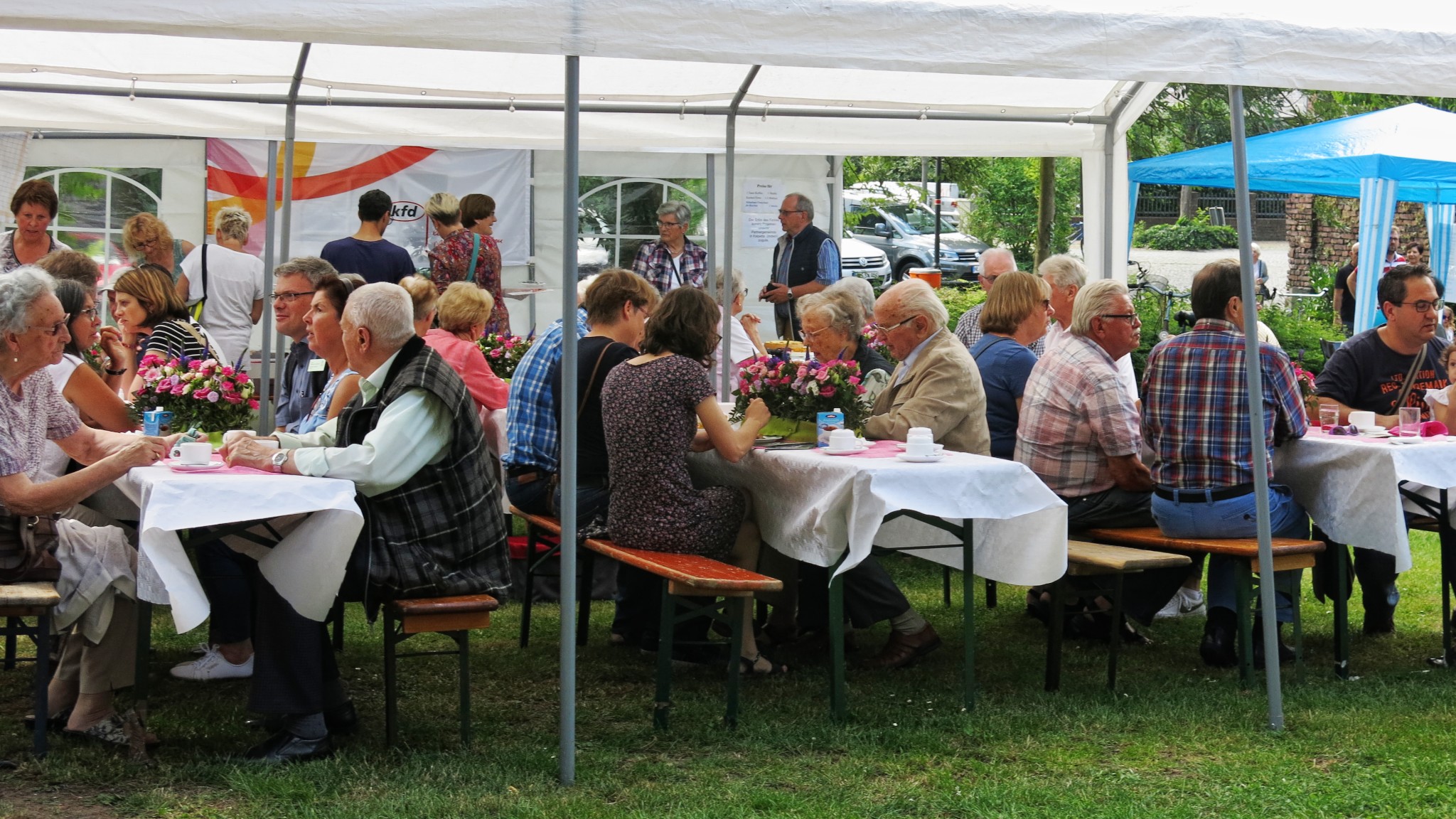 Pfarr- und Heimatfest 2018:   Geselliges Beisammen in der Cafeteria