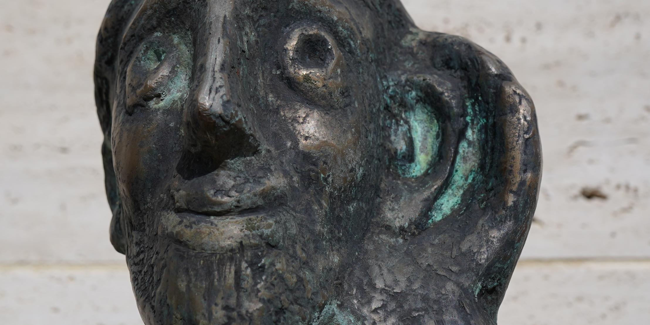 Hoerender-Bischof_Hemmerle_Haus_Aachen