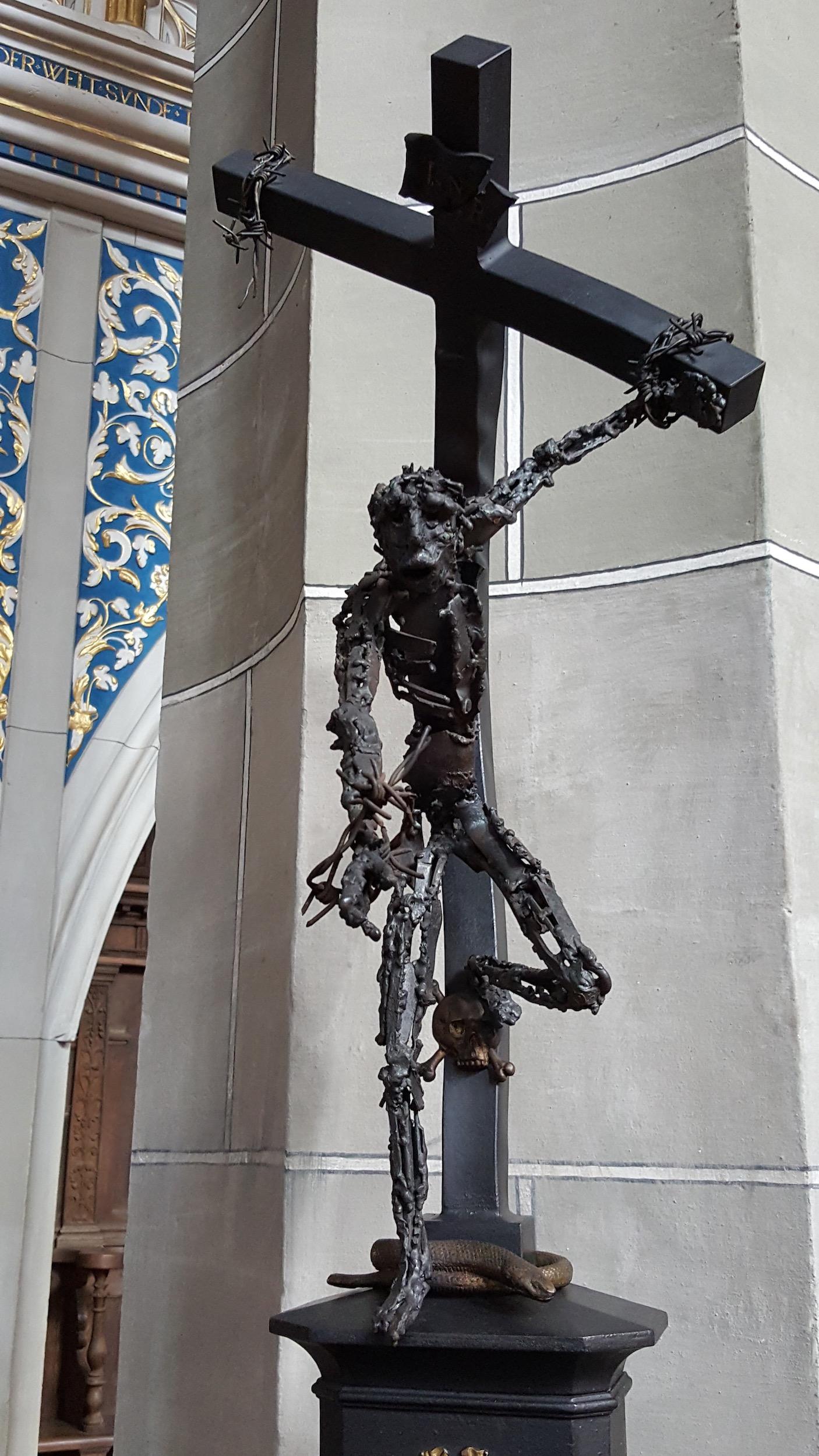 2020_04_10_Kreuz Halle 2015 Kopie