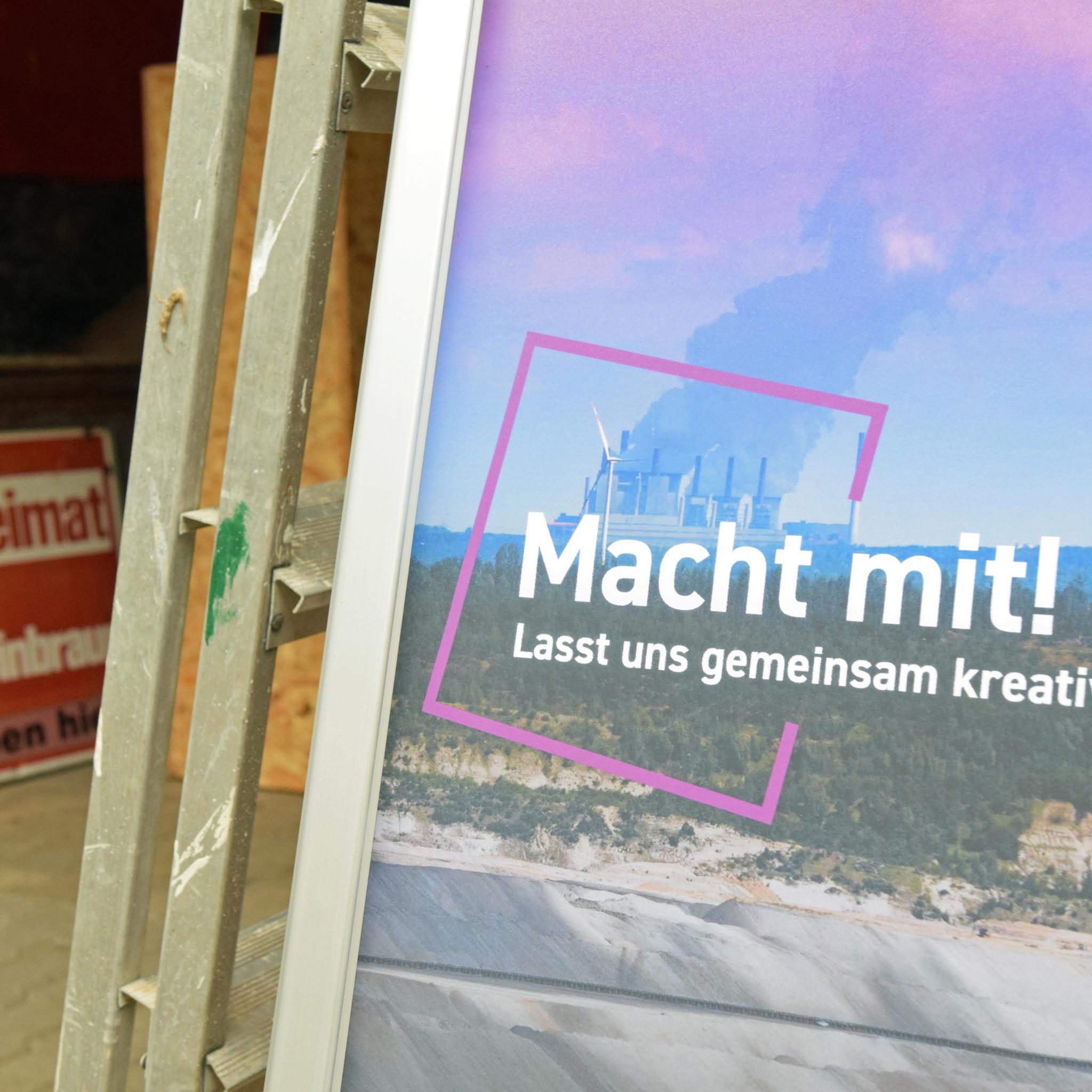 Aufbau Ausstellung 1
