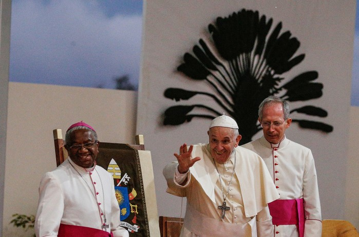 Franziskus in Madagaskar (c) KAB