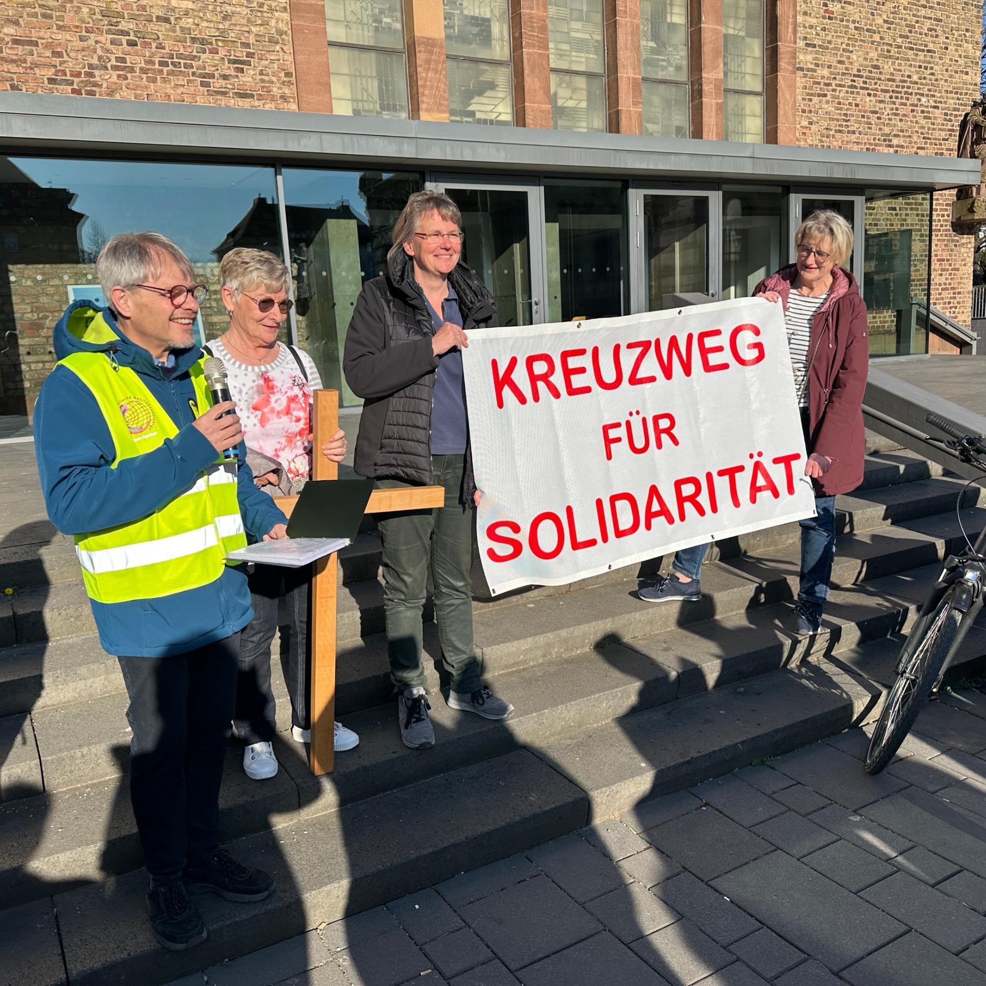 Kreuzweg für Solidarität