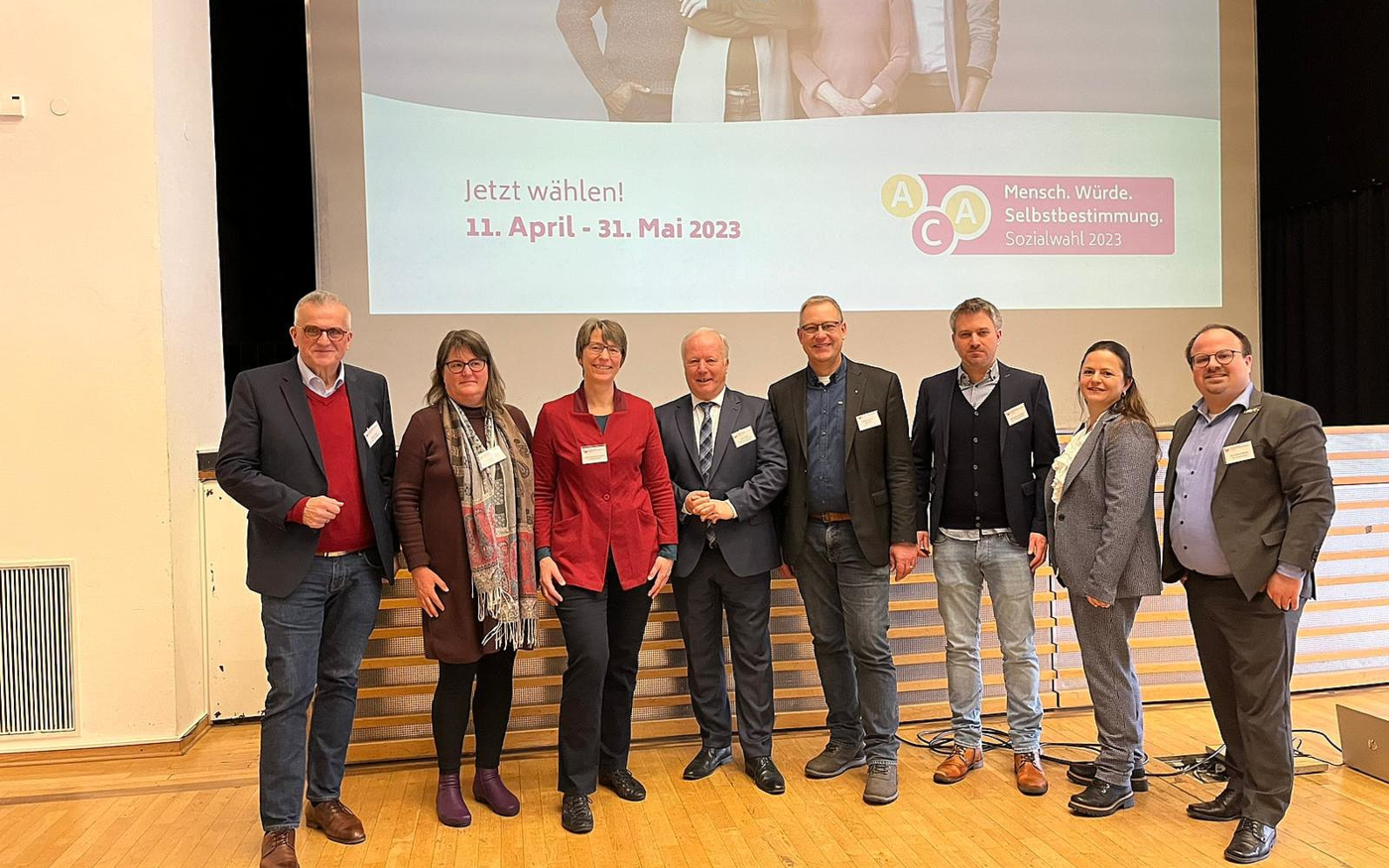 v.li.: Jürgen Hopf (BVEA) Claudia Braun (BVEA), Lucia Schneider-Adams (KAB), Peter Weiß (Bundesbeauftragter), Andreas Luttmer-Bensmann (KAB), Alexander Suchomsky (ACA- Bundesgeschäftsführer), Kathrin Zellner, (stellv. Bundesvorsitzende ACA), Sven-Marco Meng (Kolping).